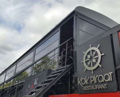 KOKPIRAAT2